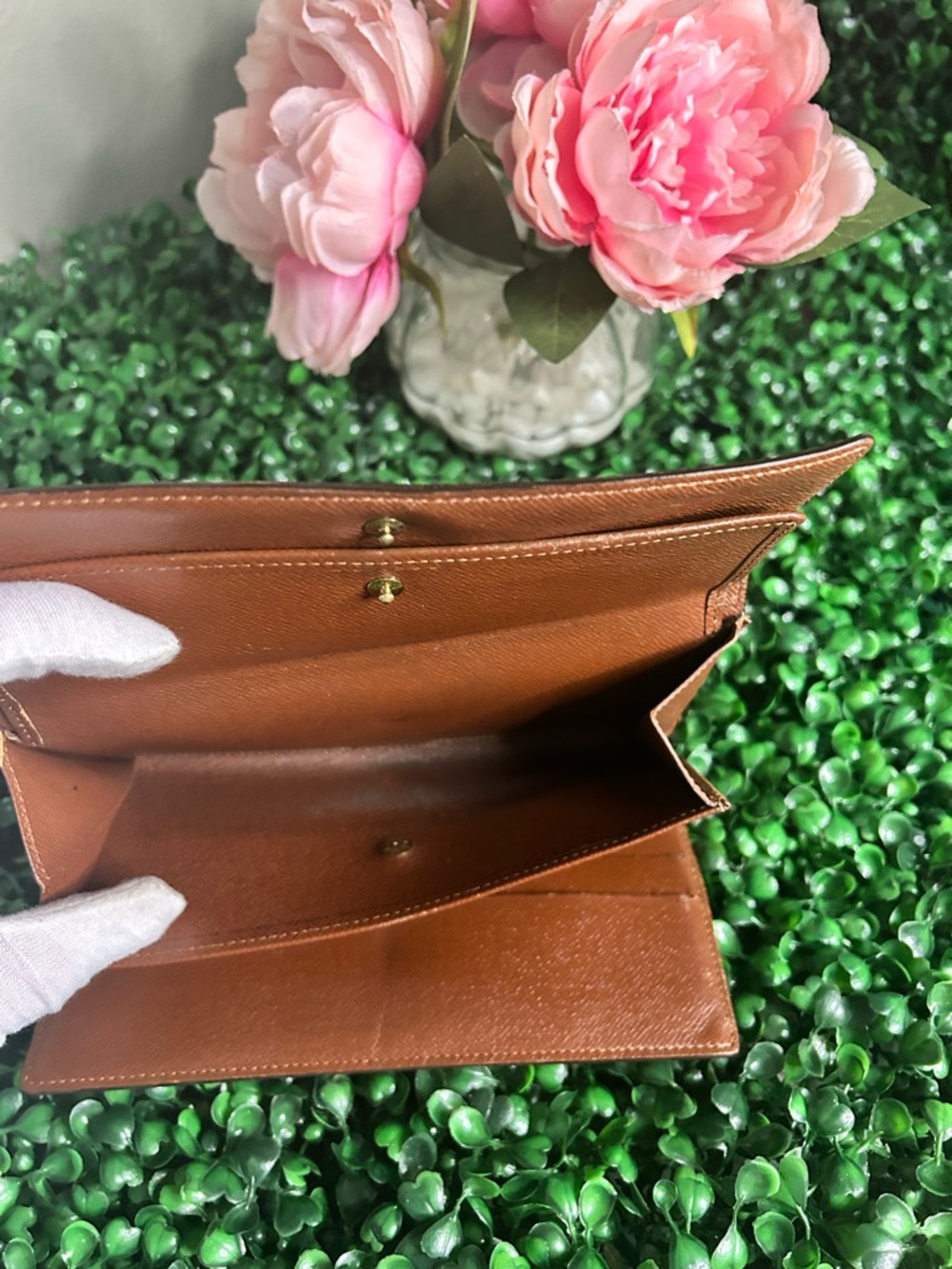 Vintage Louis Vuitton Monogram Long Wallet w/ Pen Loop - Picture 8 of 13